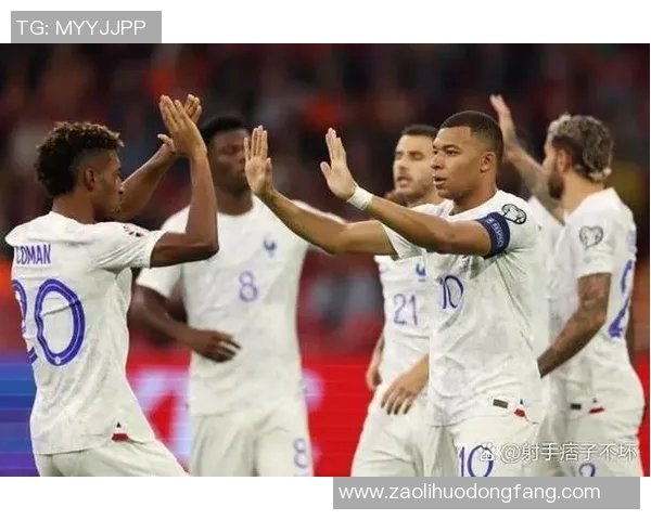 从草根到巨星足球明星们的奋斗与梦想故事