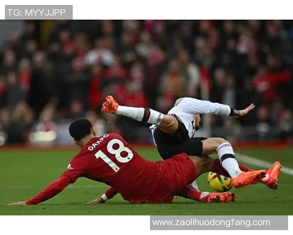 巴黎与甘冈激战正酣比分揭晓引发球迷热议与期待